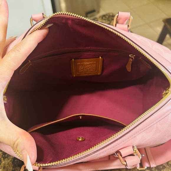 Coach Powder Pink large Rowan nwt - Picture 6 of 9